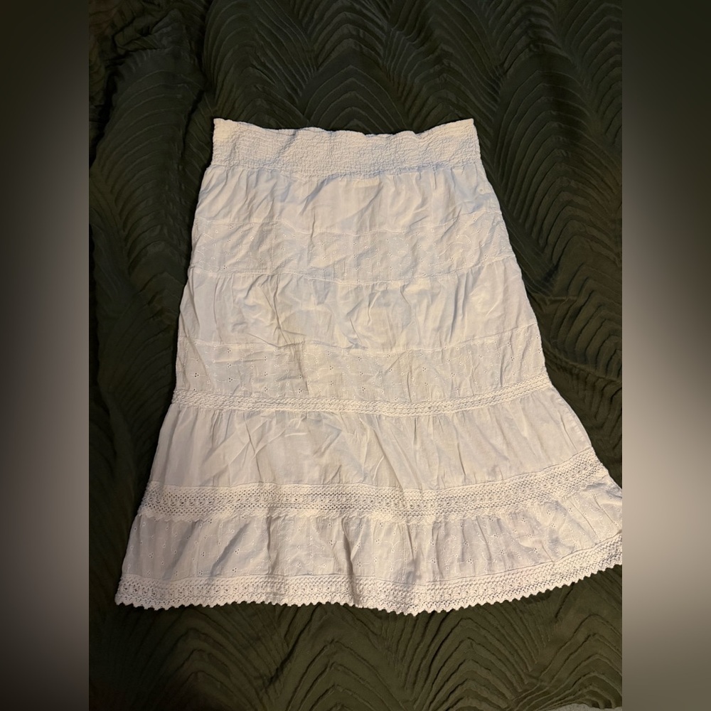 Tracy Evans White Tiered Eyelet Maxi Skirt